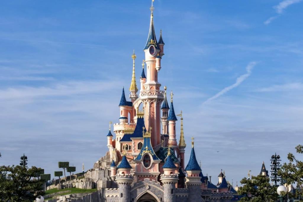 סאריס Superbe Appartement A 5 Minutes De Bus De Disneyland מראה חיצוני תמונה